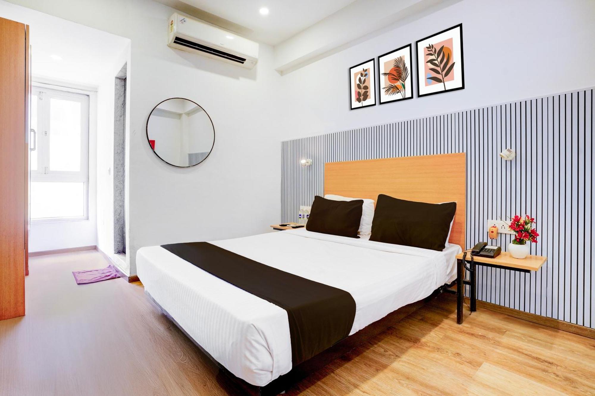 Hotel Townhouse Khar The Habitat Mumbai Exterior foto