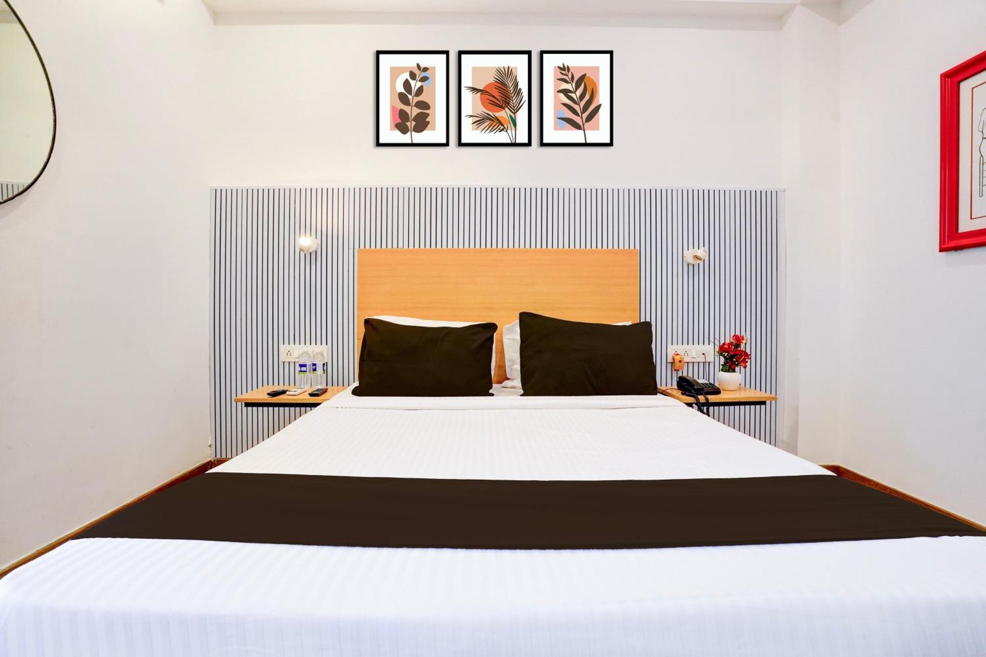 Hotel Townhouse Khar The Habitat Mumbai Exterior foto