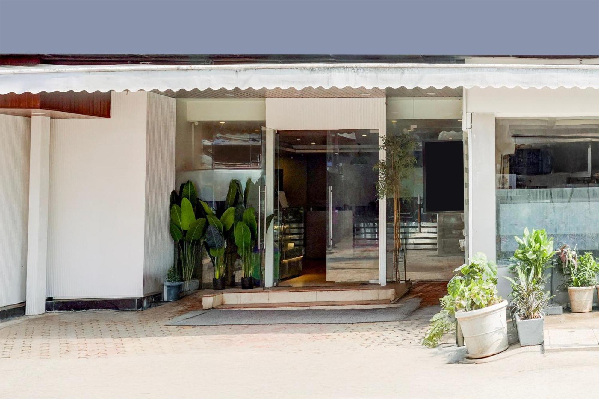 Hotel Townhouse Khar The Habitat Mumbai Exterior foto